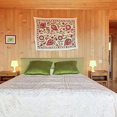 Le Cornuit By Interhome